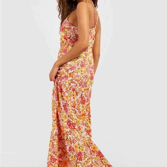 Boohoo Floral Maxi Dress - Picture 3 of 3